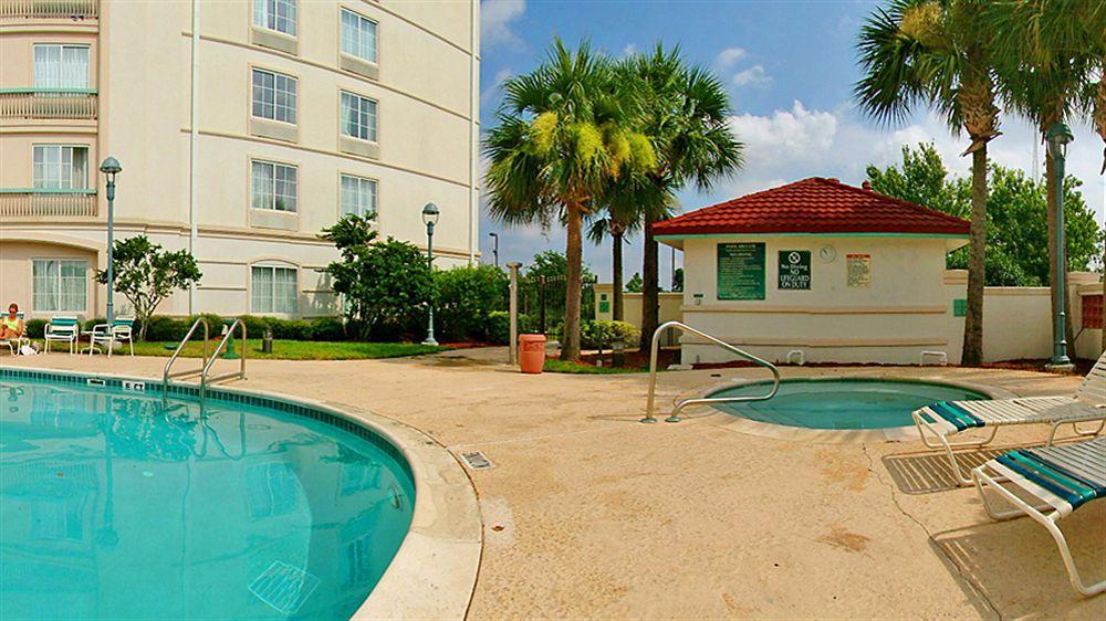 La Quinta By Wyndham Orlando Ucf Hotel Alafaya Bagian luar foto