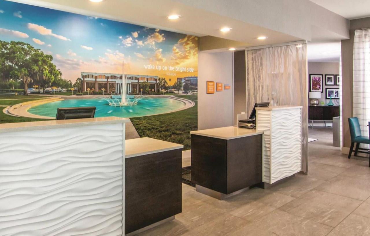 La Quinta By Wyndham Orlando Ucf Hotel Alafaya Bagian luar foto